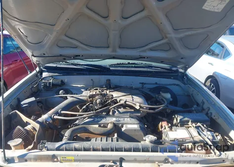 2002 Toyota Tacoma Base V6 из США, поврежденный, VIN 5TEHN72N92Z014553